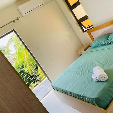 Beach Apartment Flic en Flac Екстер'єр фото